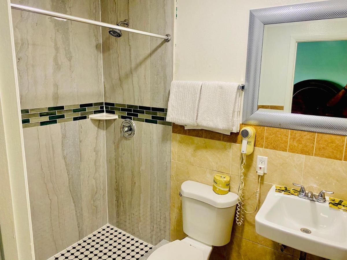 A Fisher'S Inn Motel ラスベガス エクステリア 写真