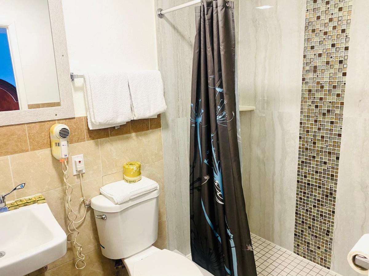 A Fisher'S Inn Motel ラスベガス エクステリア 写真